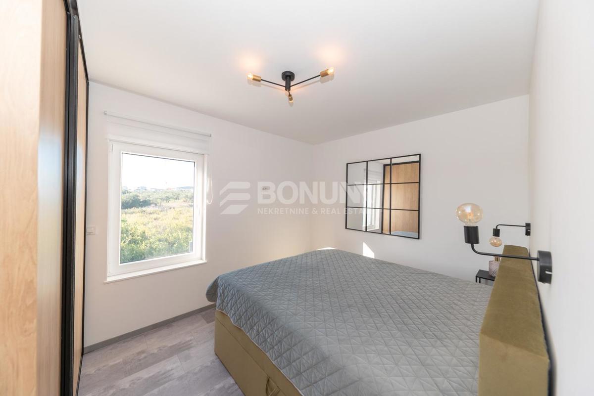 Flat For sale - ŠIBENSKO-KNINSKA VODICE