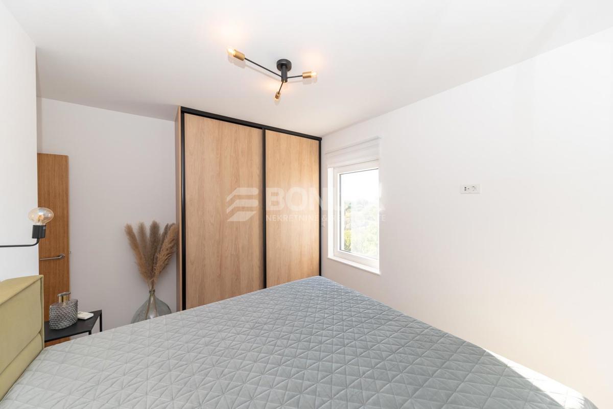 Flat For sale - ŠIBENSKO-KNINSKA VODICE