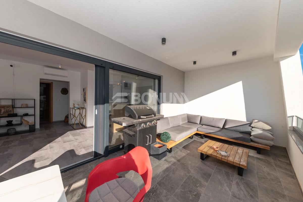 Flat For sale - ŠIBENSKO-KNINSKA VODICE