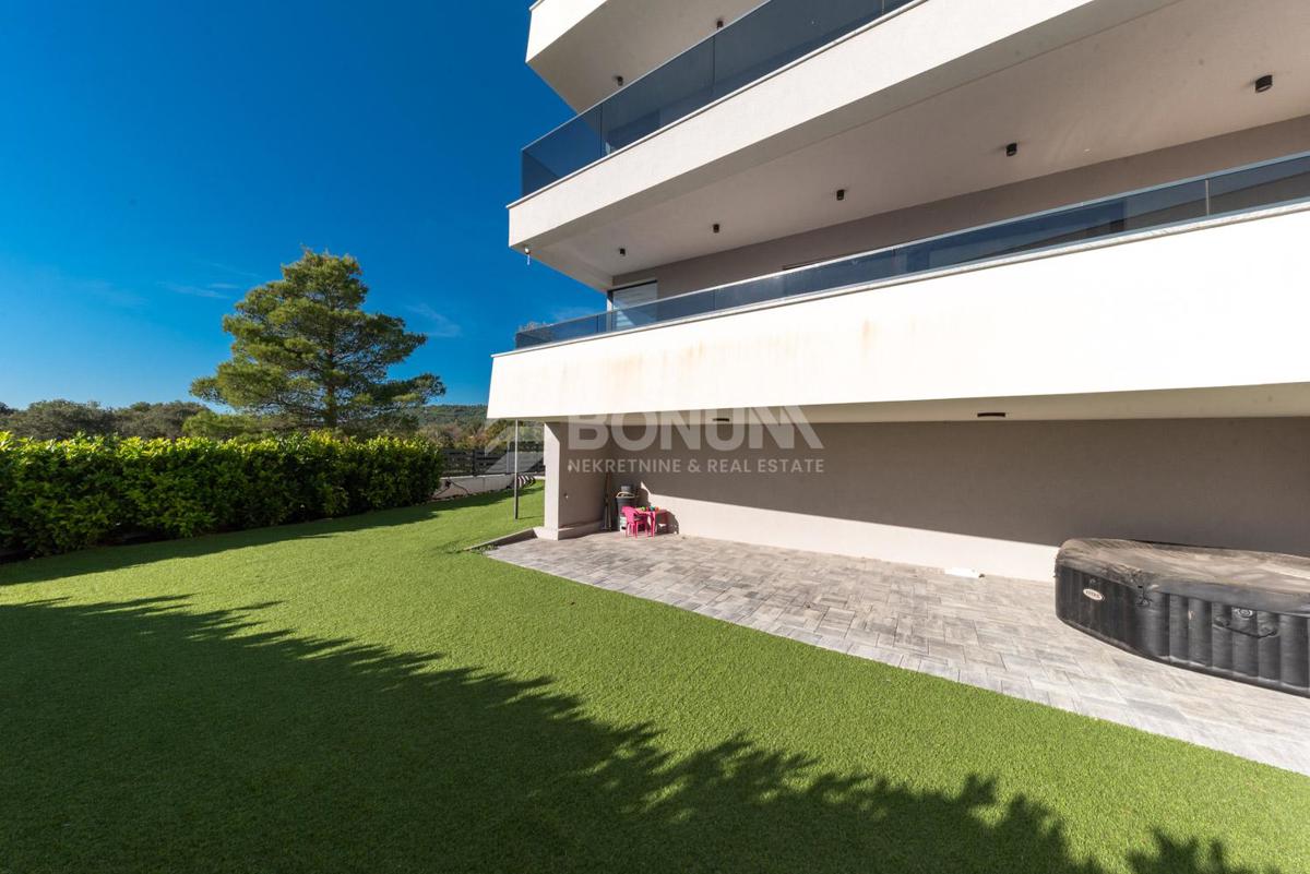 Flat For sale - šibensko-kninska Vodice - foto 3/32