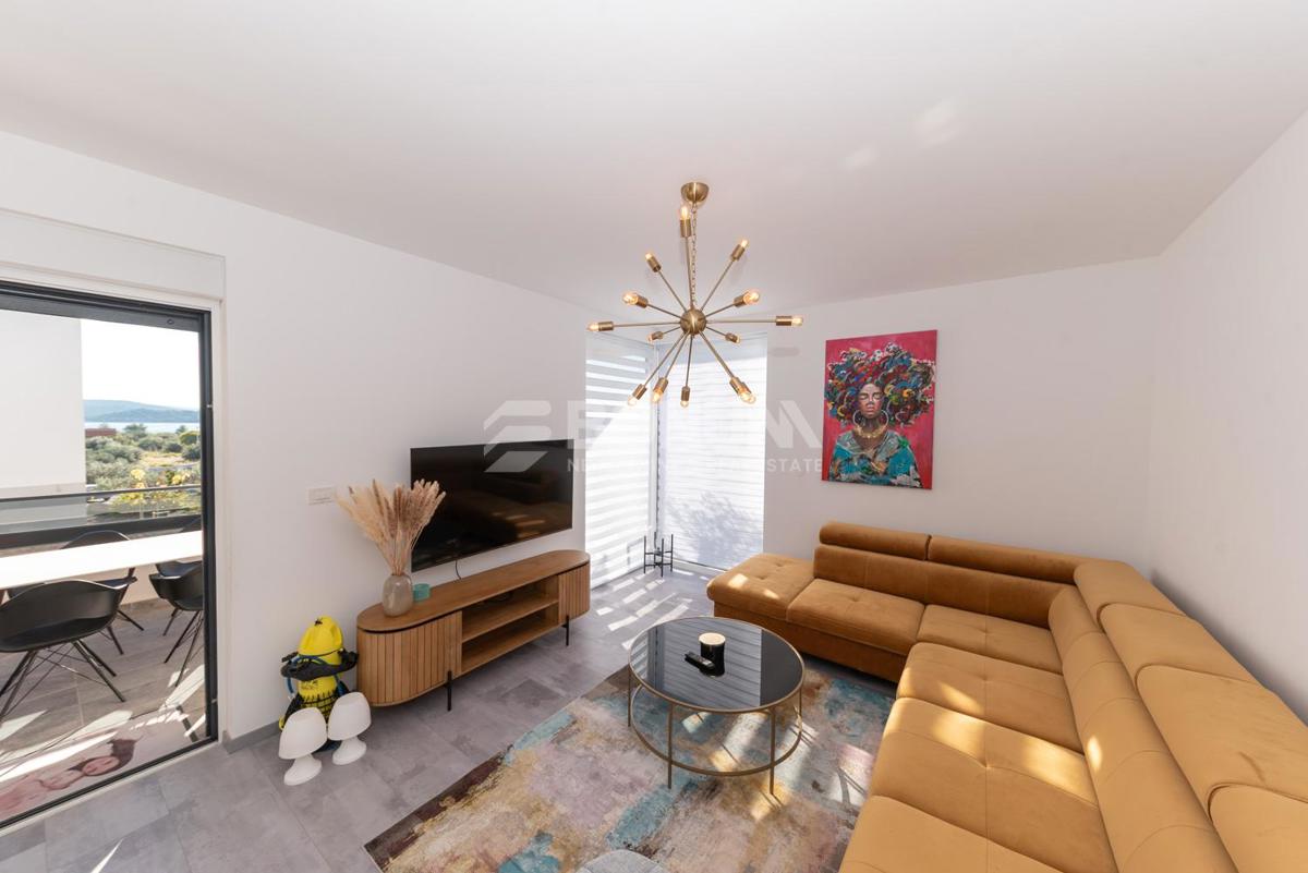 Flat For sale - ŠIBENSKO-KNINSKA VODICE