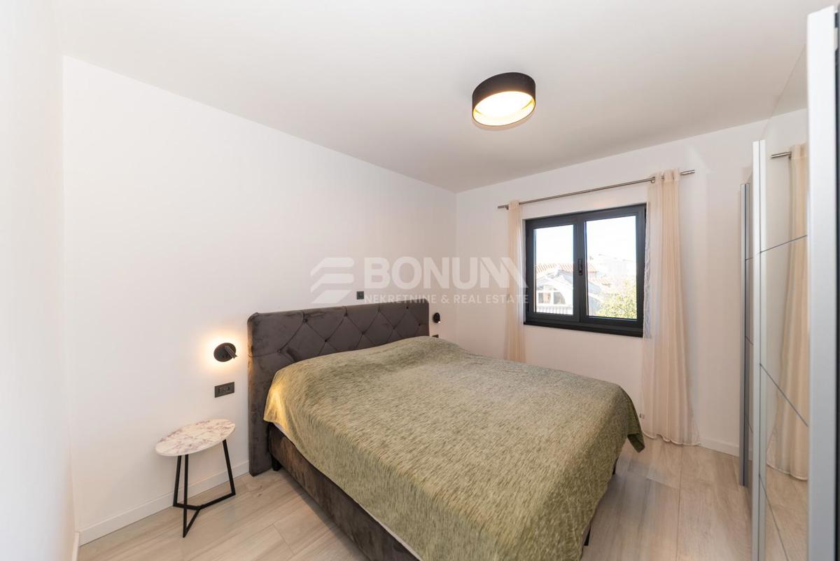 House For sale - ŠIBENSKO-KNINSKA VODICE