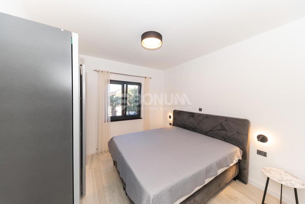 House For sale - ŠIBENSKO-KNINSKA VODICE
