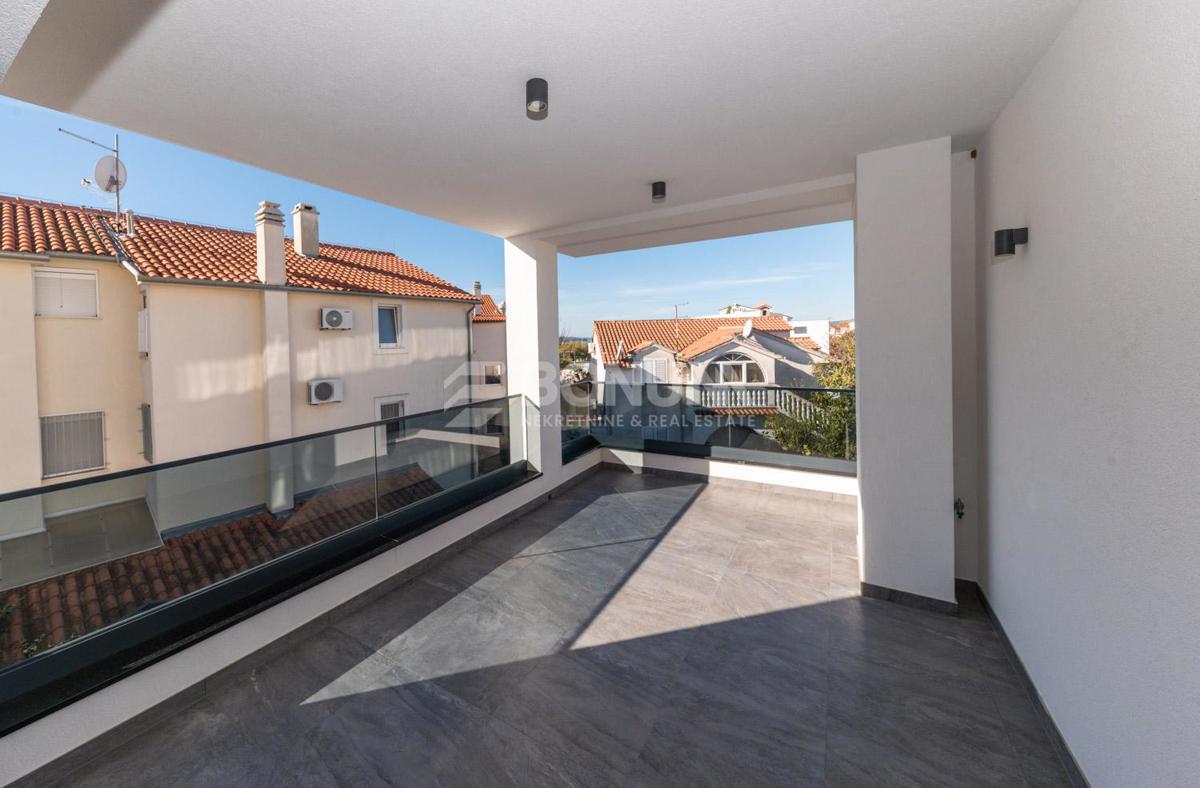 House For sale - ŠIBENSKO-KNINSKA VODICE