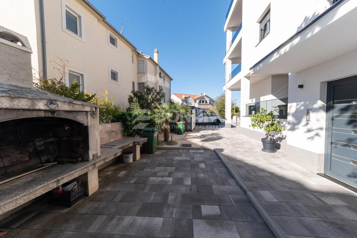 House For sale - ŠIBENSKO-KNINSKA VODICE