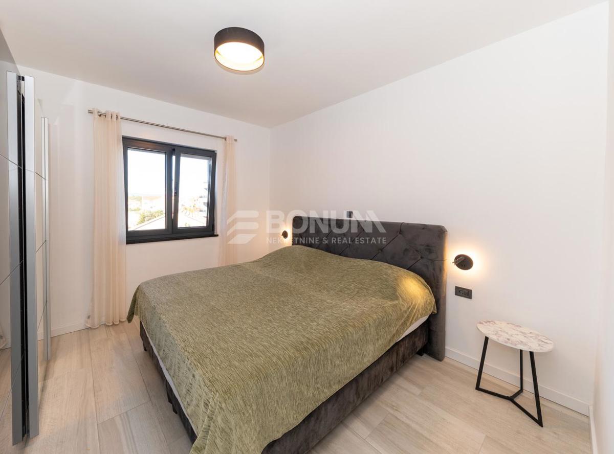 House For sale - ŠIBENSKO-KNINSKA VODICE