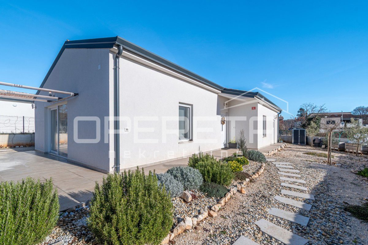 House For sale - Istarska Tinjan - foto 2/15