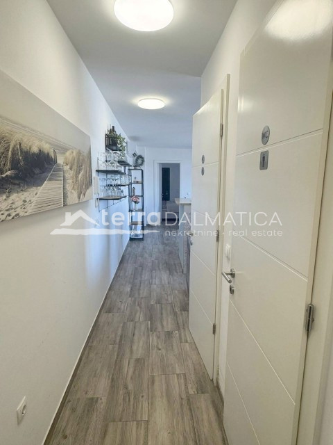 Apartment Zu verkaufen - ŠIBENSKO-KNINSKA MURTER