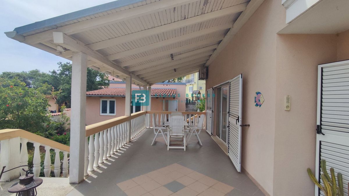 Dom Na predaj - ŠIBENSKO-KNINSKA VODICE