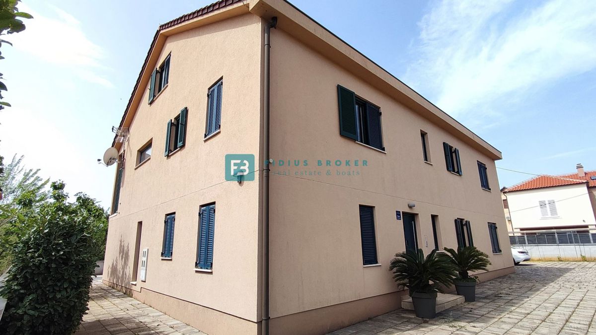 Kuća Na prodaju - ŠIBENSKO-KNINSKA TRIBUNJ