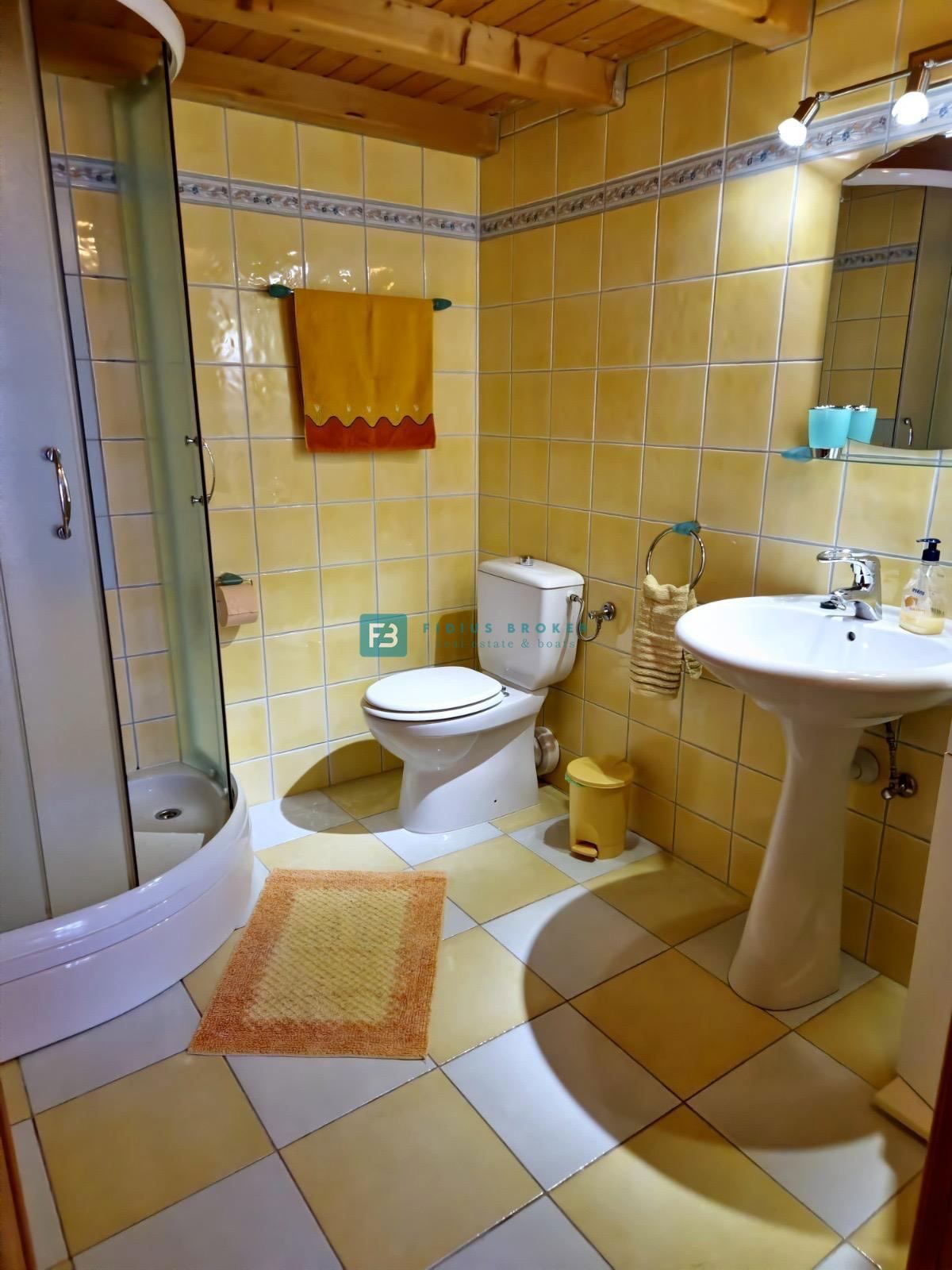 House For sale - ŠIBENSKO-KNINSKA VODICE