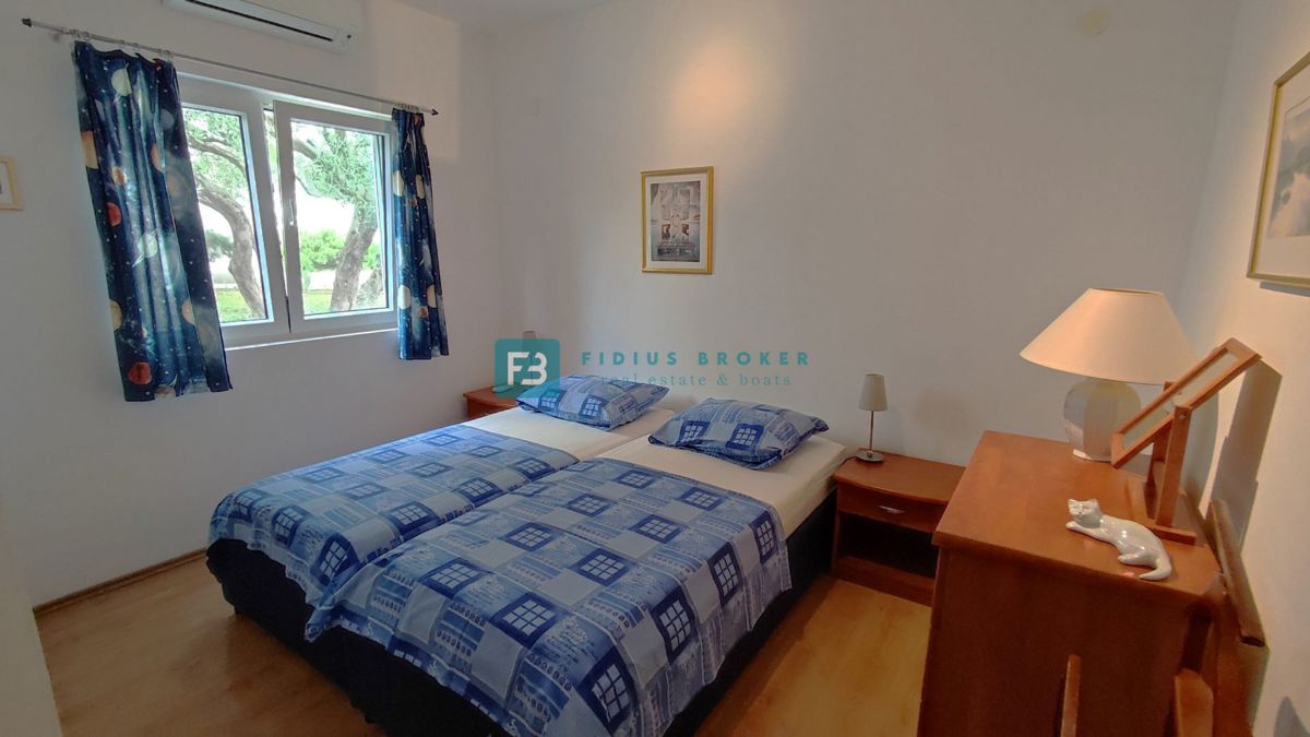 House For sale - ŠIBENSKO-KNINSKA VODICE