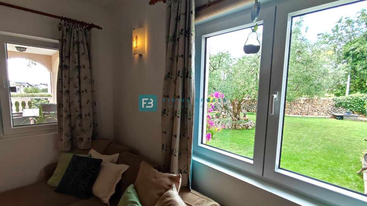 House For sale - ŠIBENSKO-KNINSKA VODICE