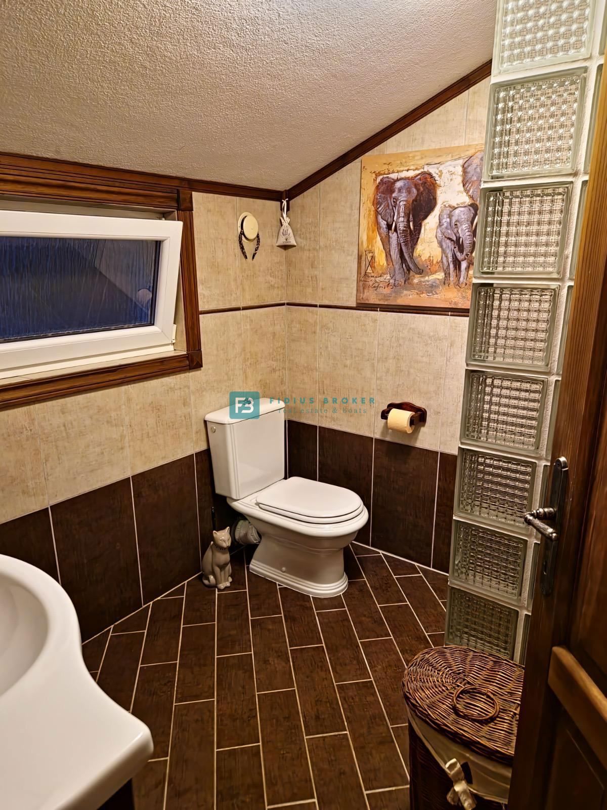 House For sale - ŠIBENSKO-KNINSKA VODICE
