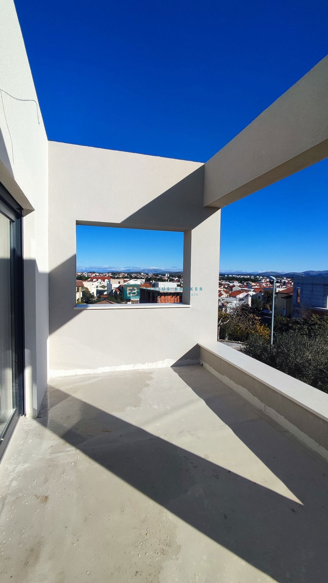 House For sale - ŠIBENSKO-KNINSKA VODICE