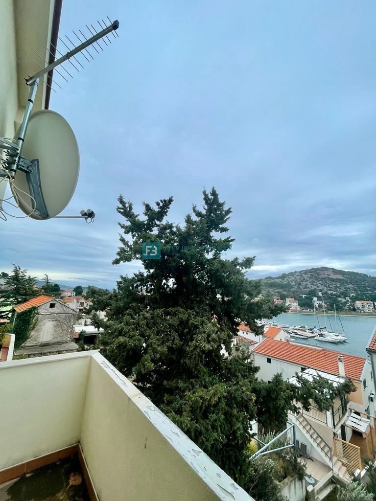 Dom Na predaj - ŠIBENSKO-KNINSKA MURTER