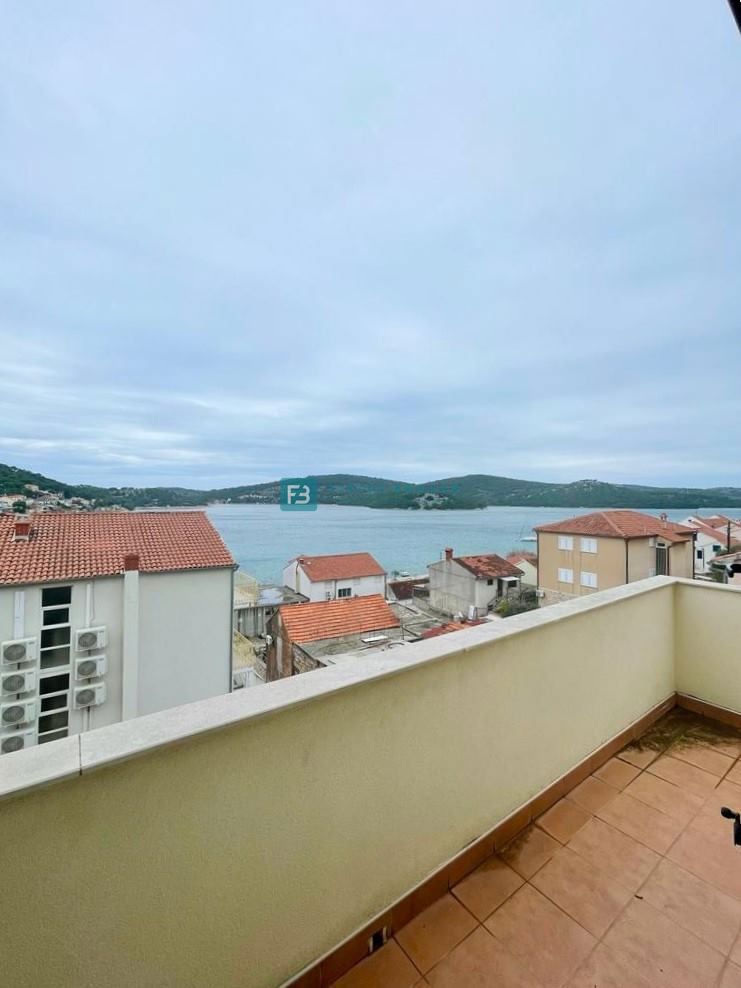 Dom Na predaj - ŠIBENSKO-KNINSKA MURTER