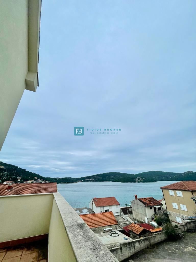 Dom Na predaj - ŠIBENSKO-KNINSKA MURTER