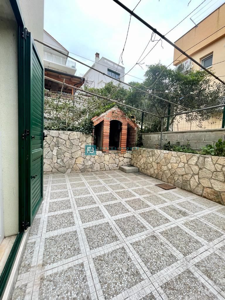 Dom Na predaj - ŠIBENSKO-KNINSKA MURTER