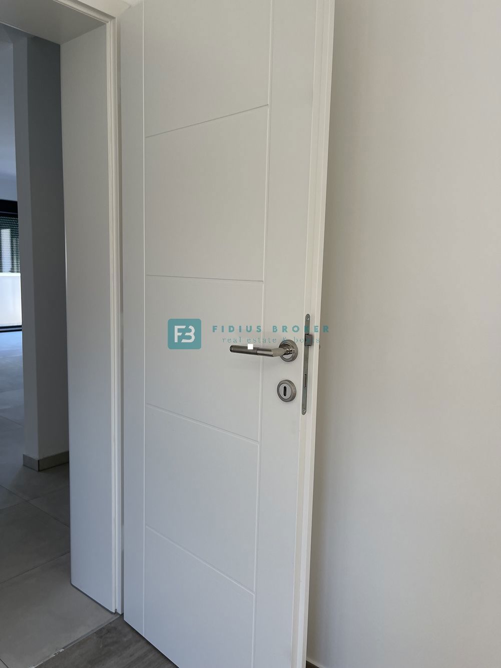 Flat For sale - ŠIBENSKO-KNINSKA VODICE