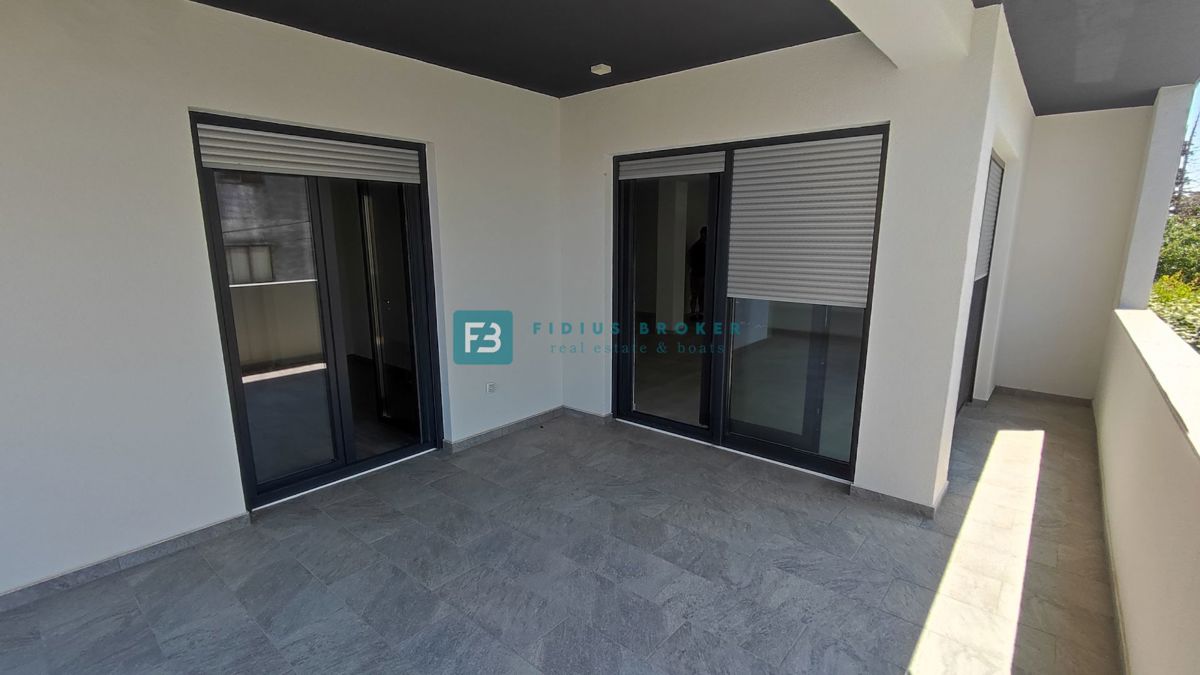 Flat For sale - ŠIBENSKO-KNINSKA VODICE