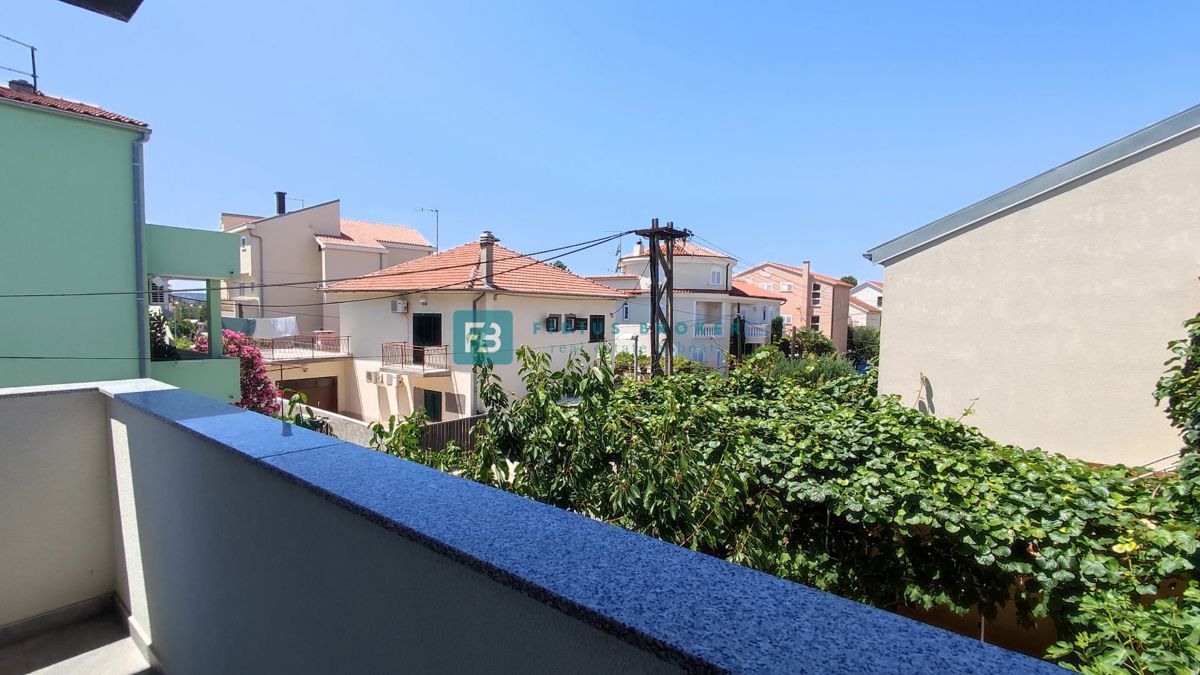Flat For sale - ŠIBENSKO-KNINSKA VODICE