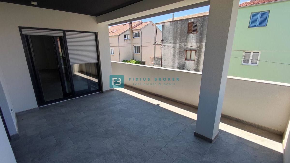 Flat For sale - ŠIBENSKO-KNINSKA VODICE