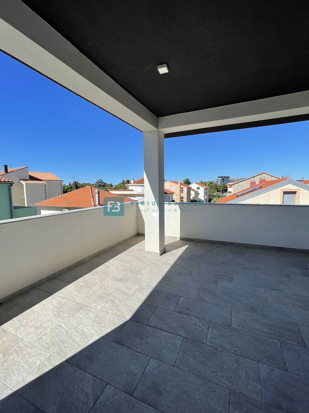 Flat For sale - ŠIBENSKO-KNINSKA VODICE