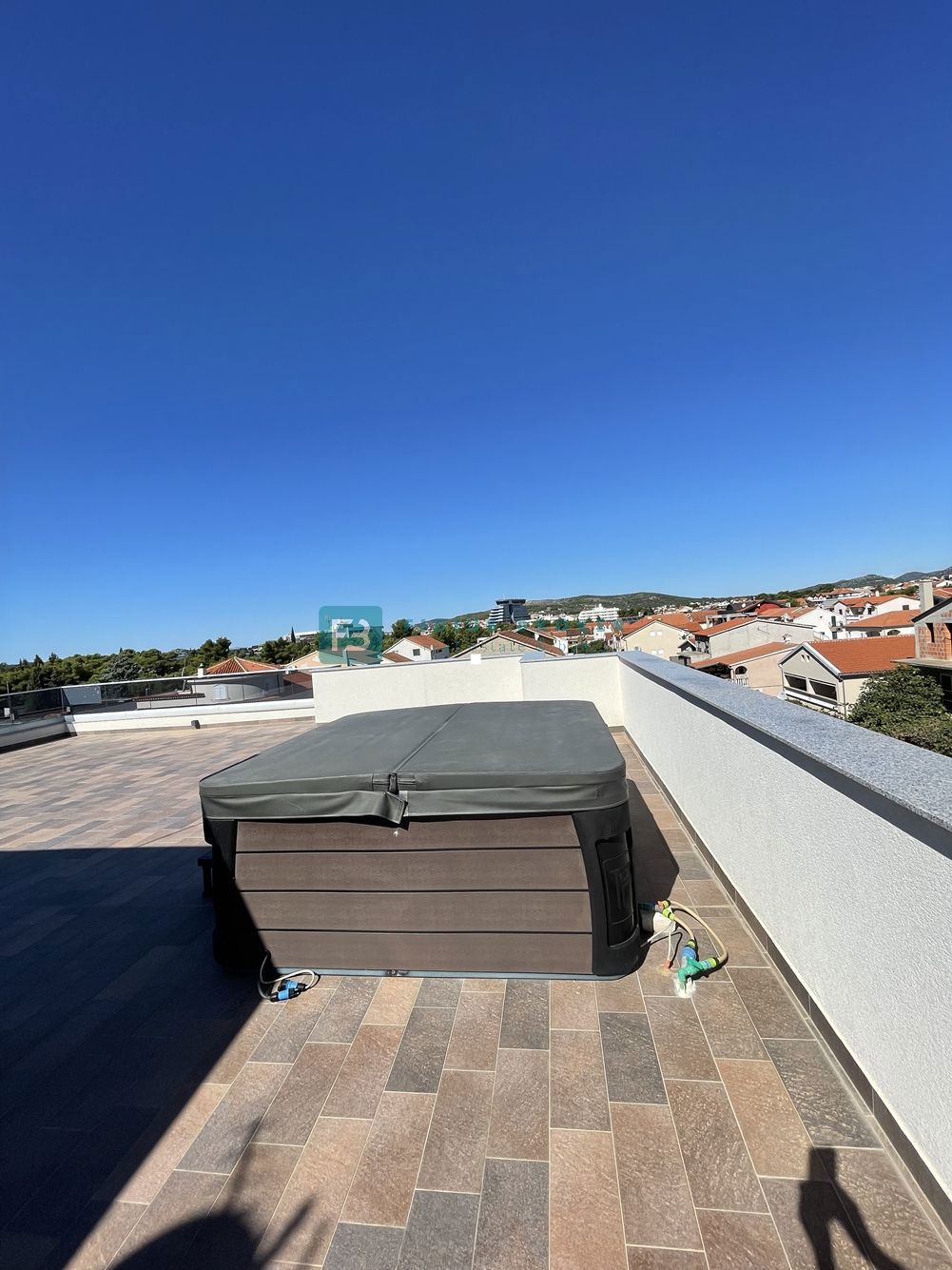 Flat For sale - ŠIBENSKO-KNINSKA VODICE