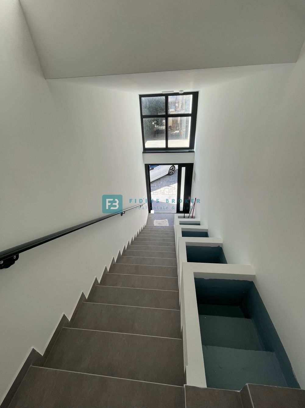 Flat For sale - ŠIBENSKO-KNINSKA VODICE