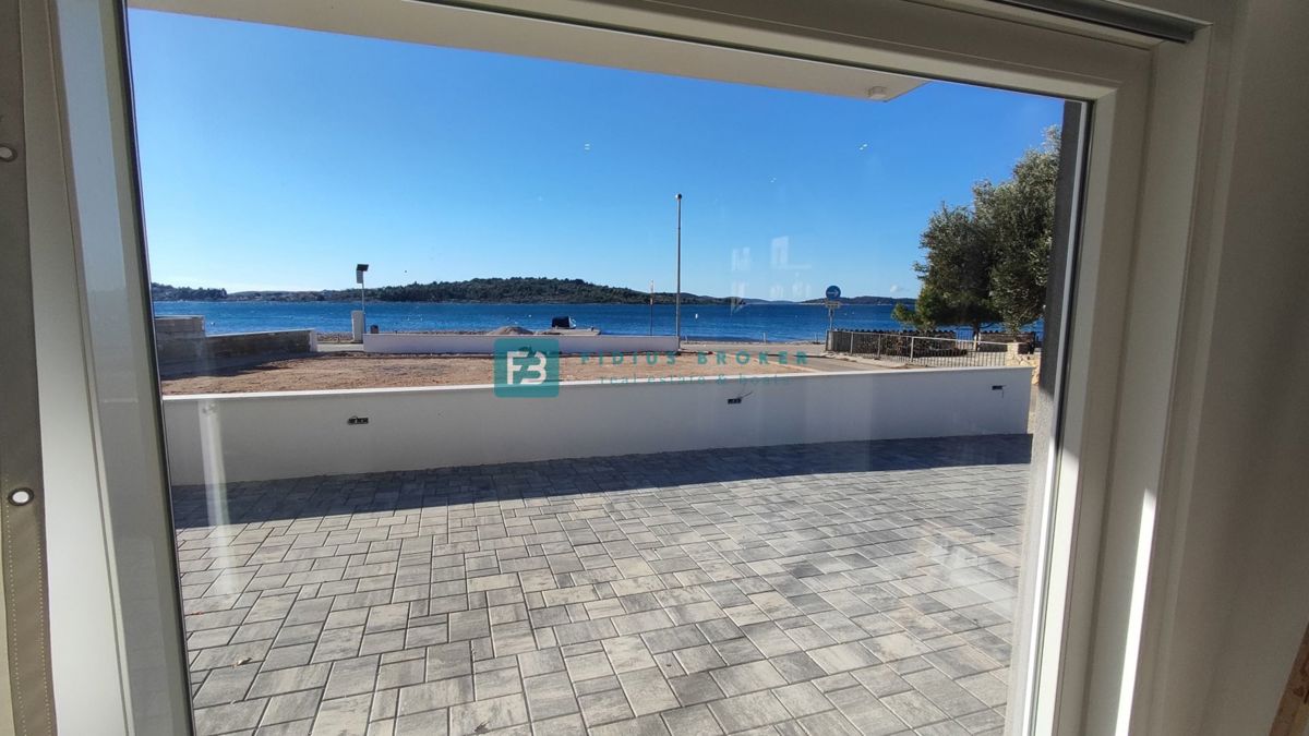 Lokal użytkowy Na sprzedaż - ŠIBENSKO-KNINSKA VODICE