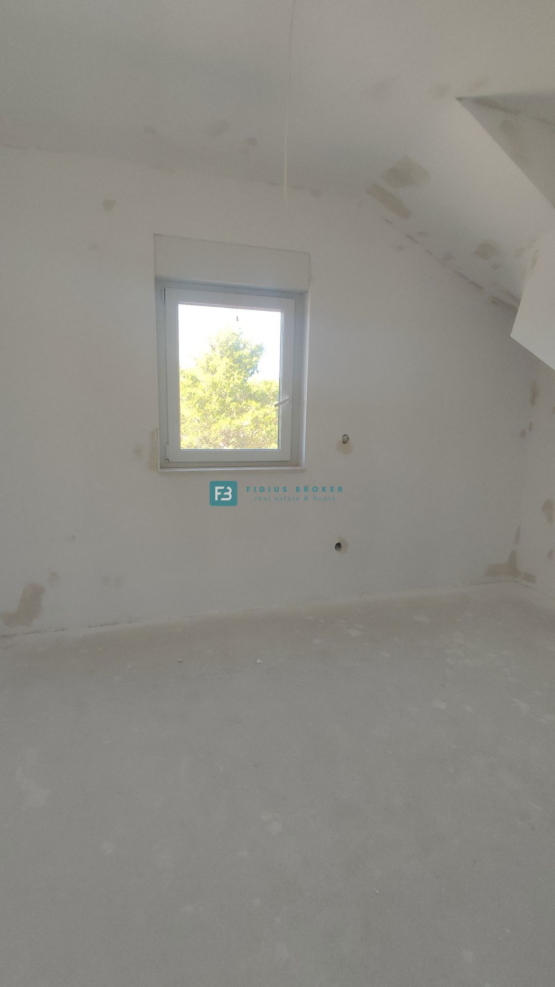 Flat For sale - ŠIBENSKO-KNINSKA VODICE