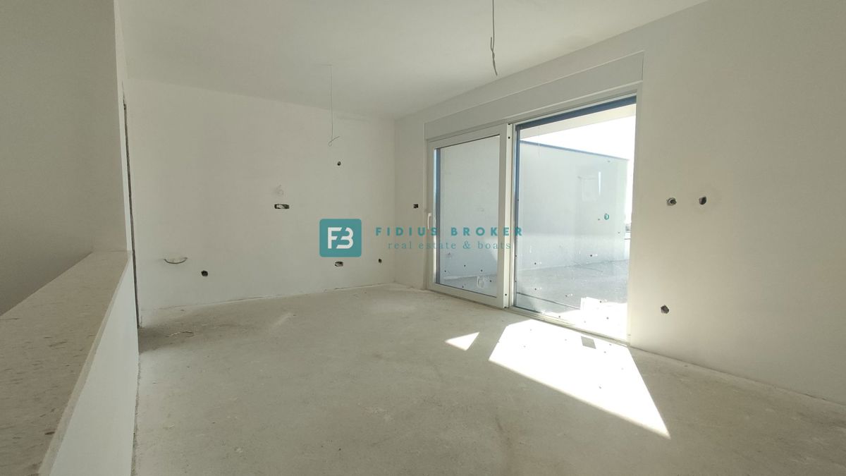 Flat For sale - ŠIBENSKO-KNINSKA VODICE