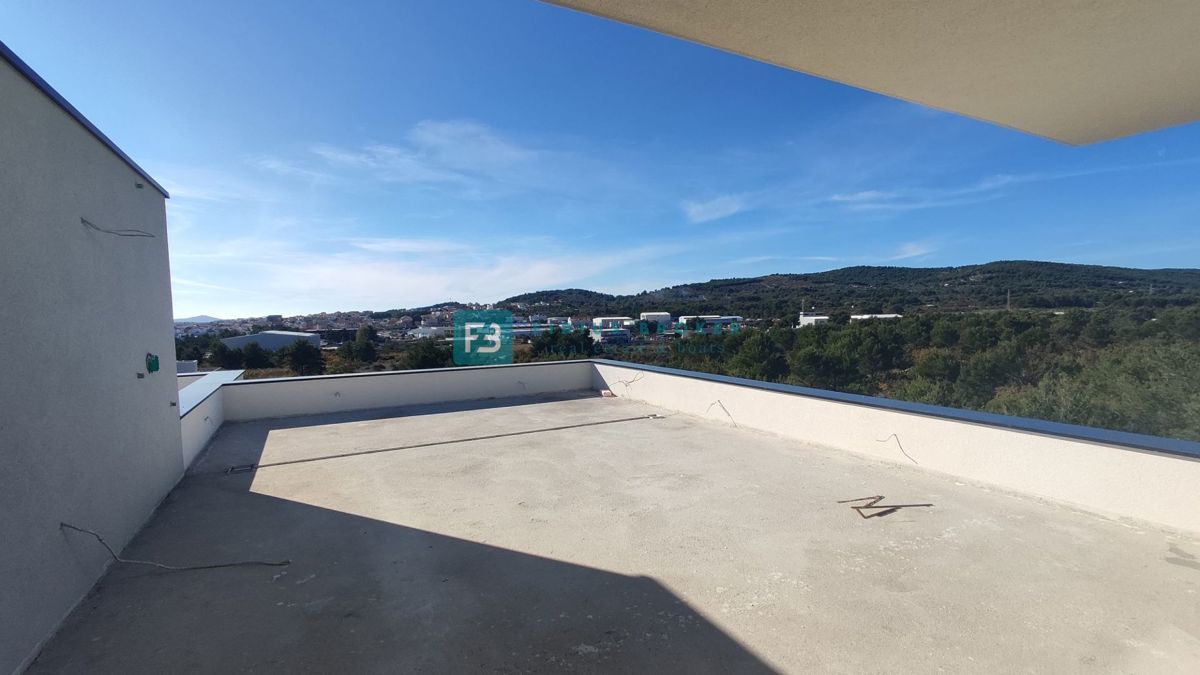 Flat For sale - ŠIBENSKO-KNINSKA VODICE