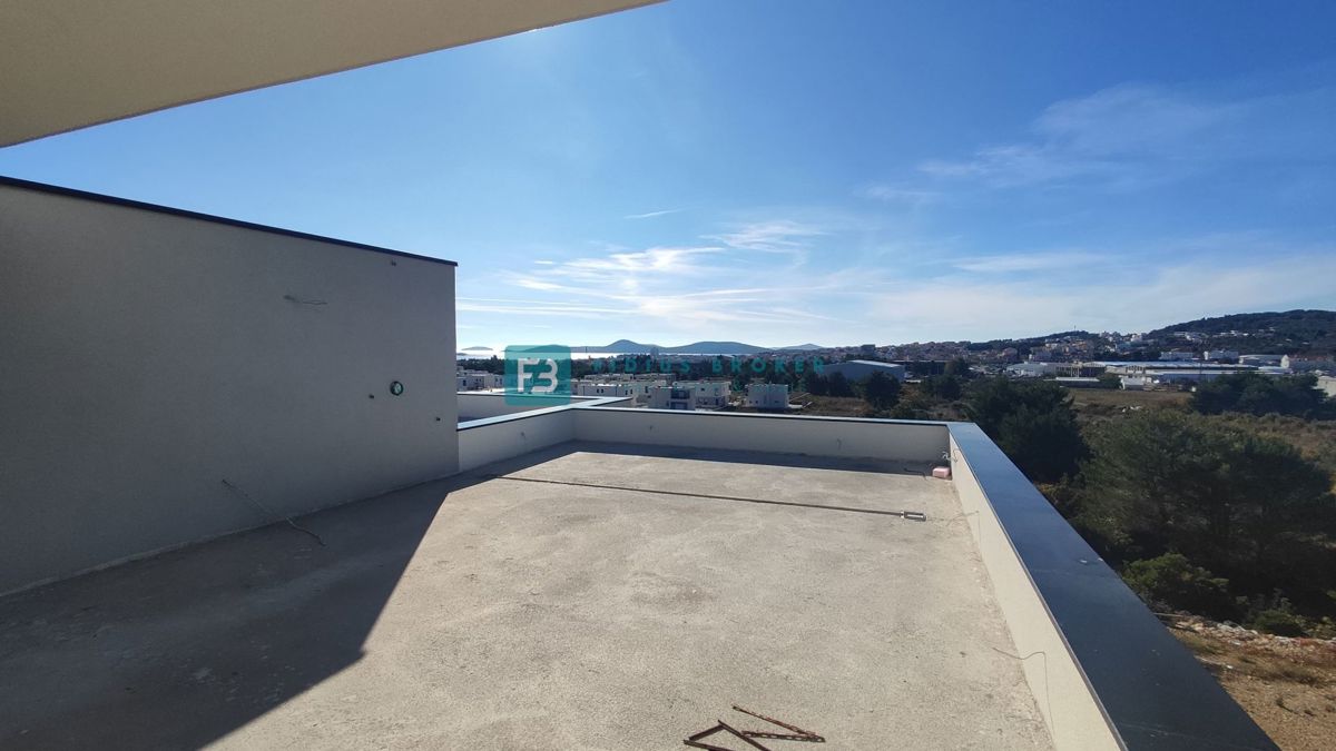Flat For sale - ŠIBENSKO-KNINSKA VODICE