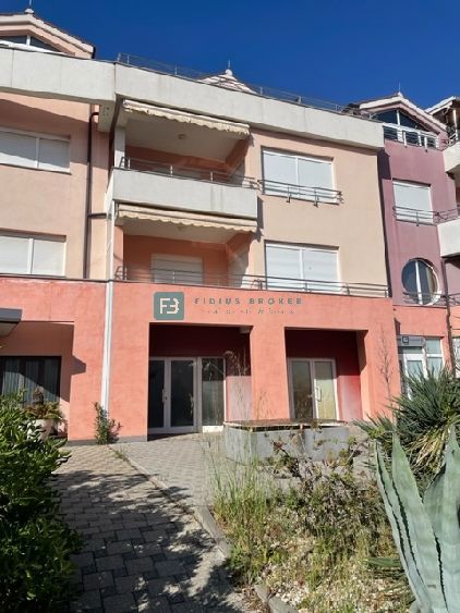 Lokal użytkowy Na sprzedaż - šibensko-kninska Vodice - foto 1/3