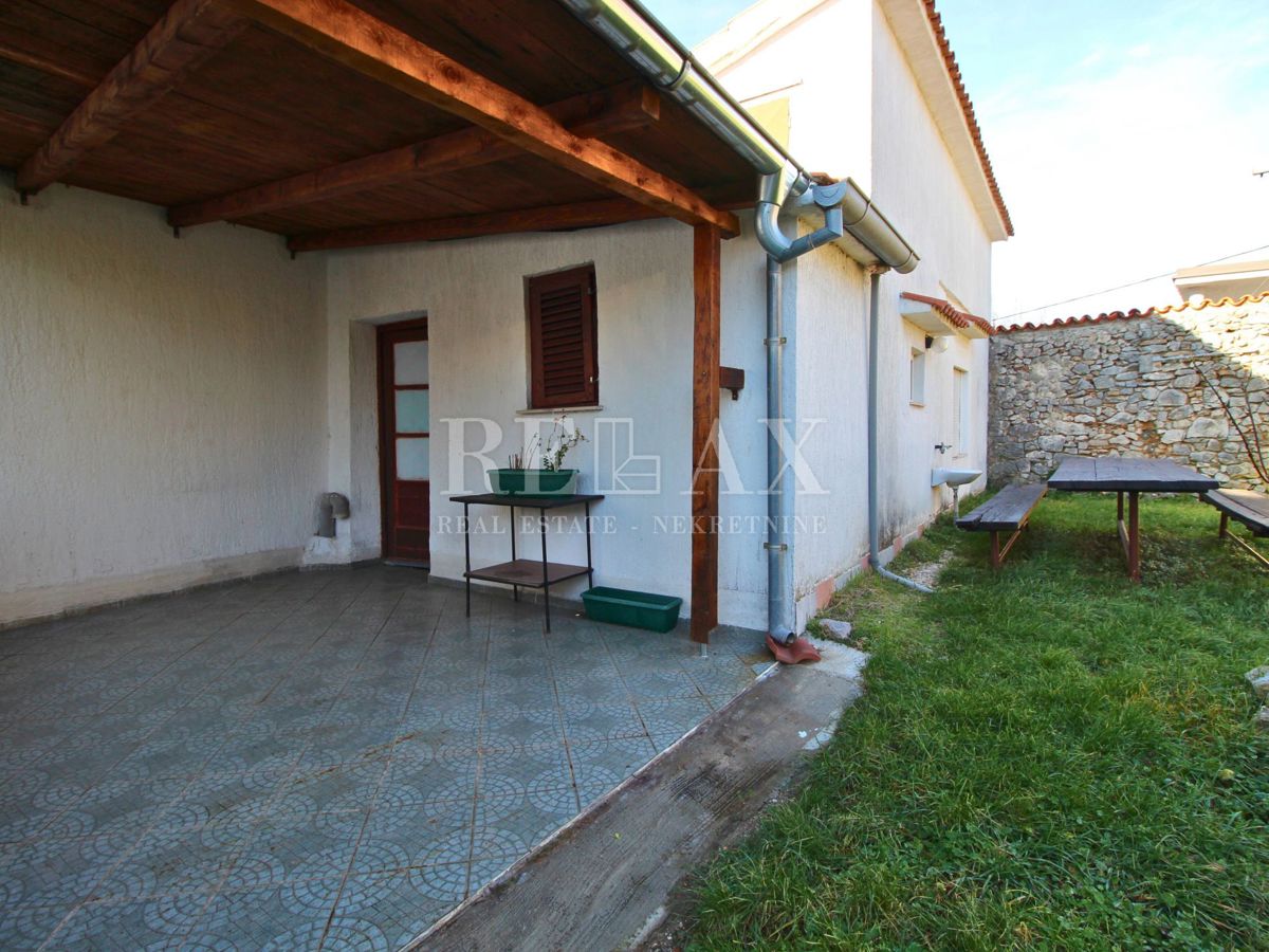 Kuća Na prodaju - PRIMORSKO-GORANSKA CRIKVENICA