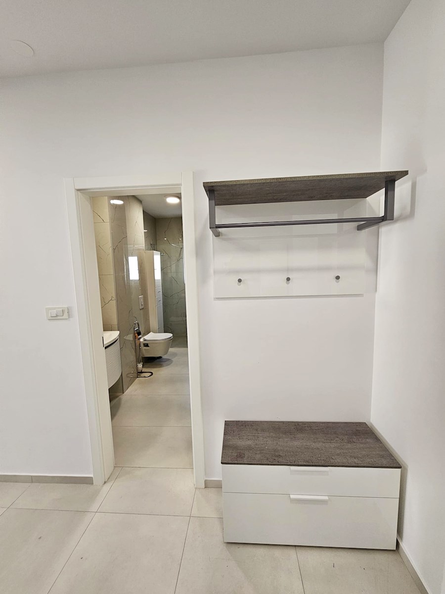 Appartement À vendre - ŠIBENSKO-KNINSKA VODICE
