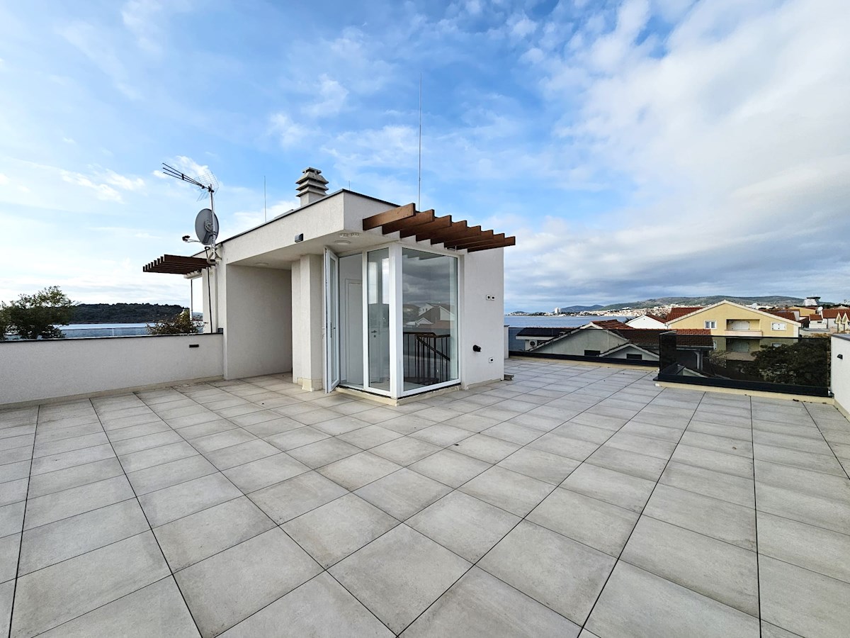 Appartement À vendre - ŠIBENSKO-KNINSKA VODICE