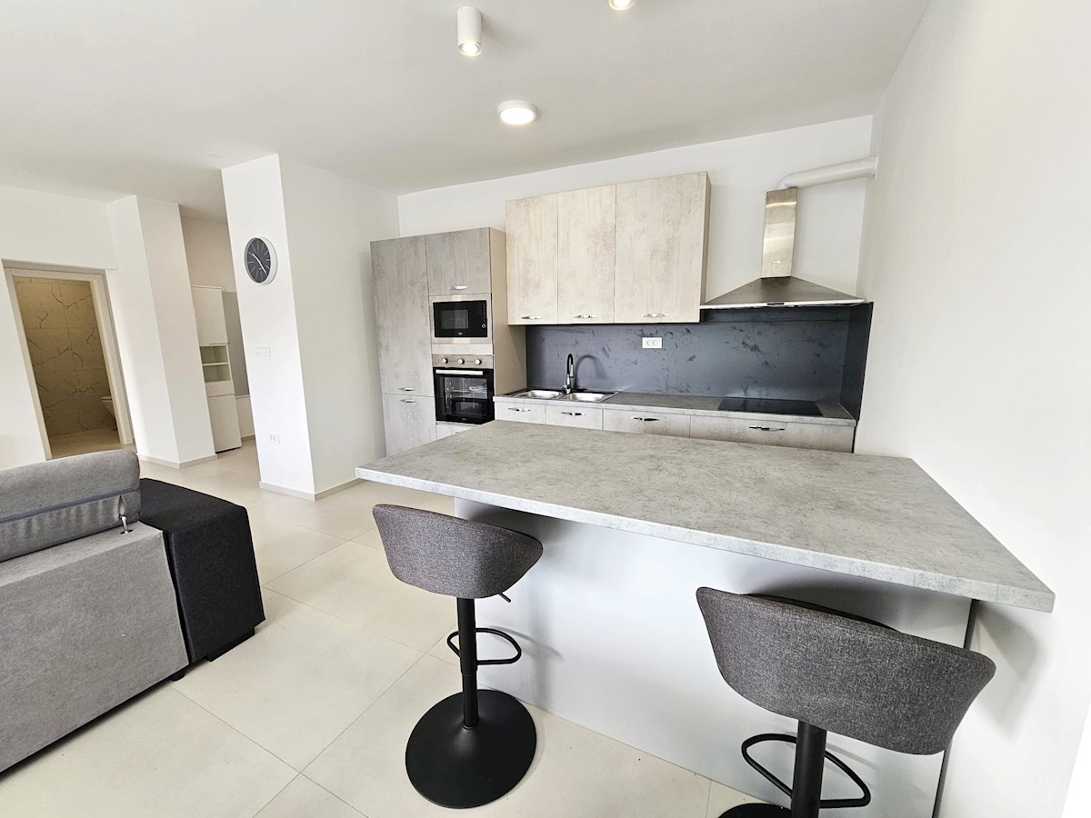 Appartement À vendre - ŠIBENSKO-KNINSKA VODICE