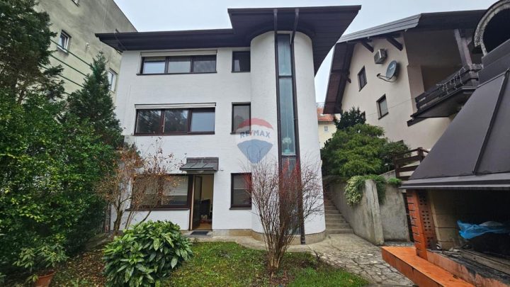 Business premises for rent 200 m² – Zagreb