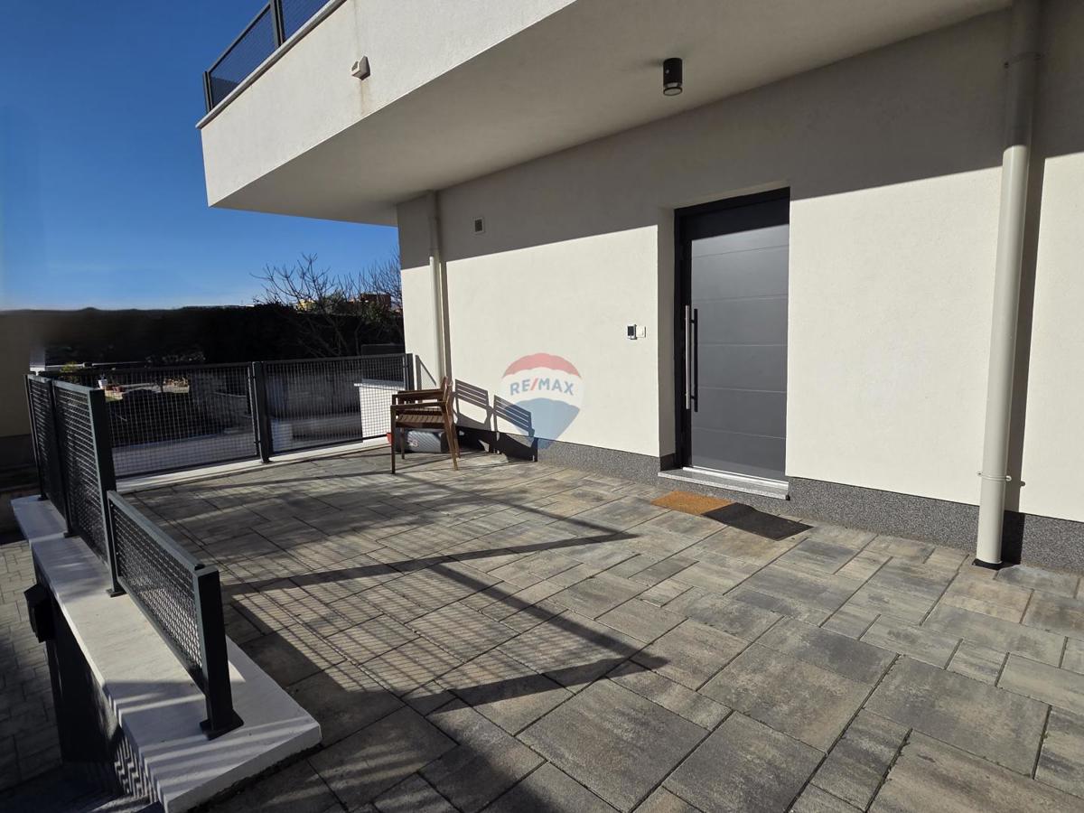 Apartmán Na predaj - PRIMORSKO-GORANSKA KOSTRENA