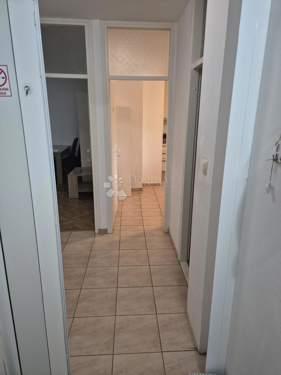 Flat For sale - SPLITSKO-DALMATINSKA SPLIT