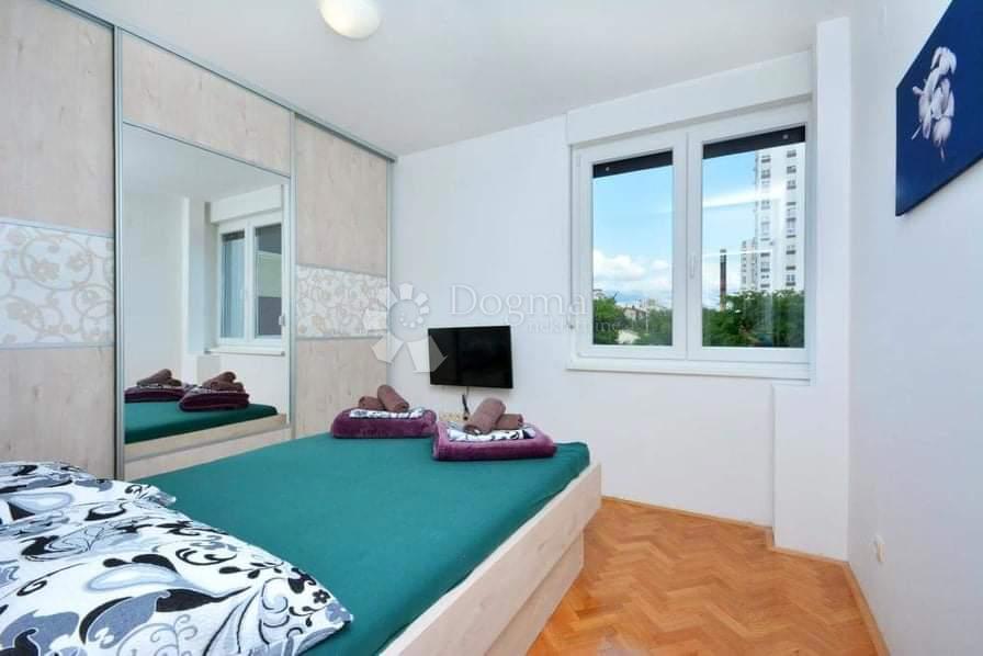 Flat For sale - SPLITSKO-DALMATINSKA SPLIT