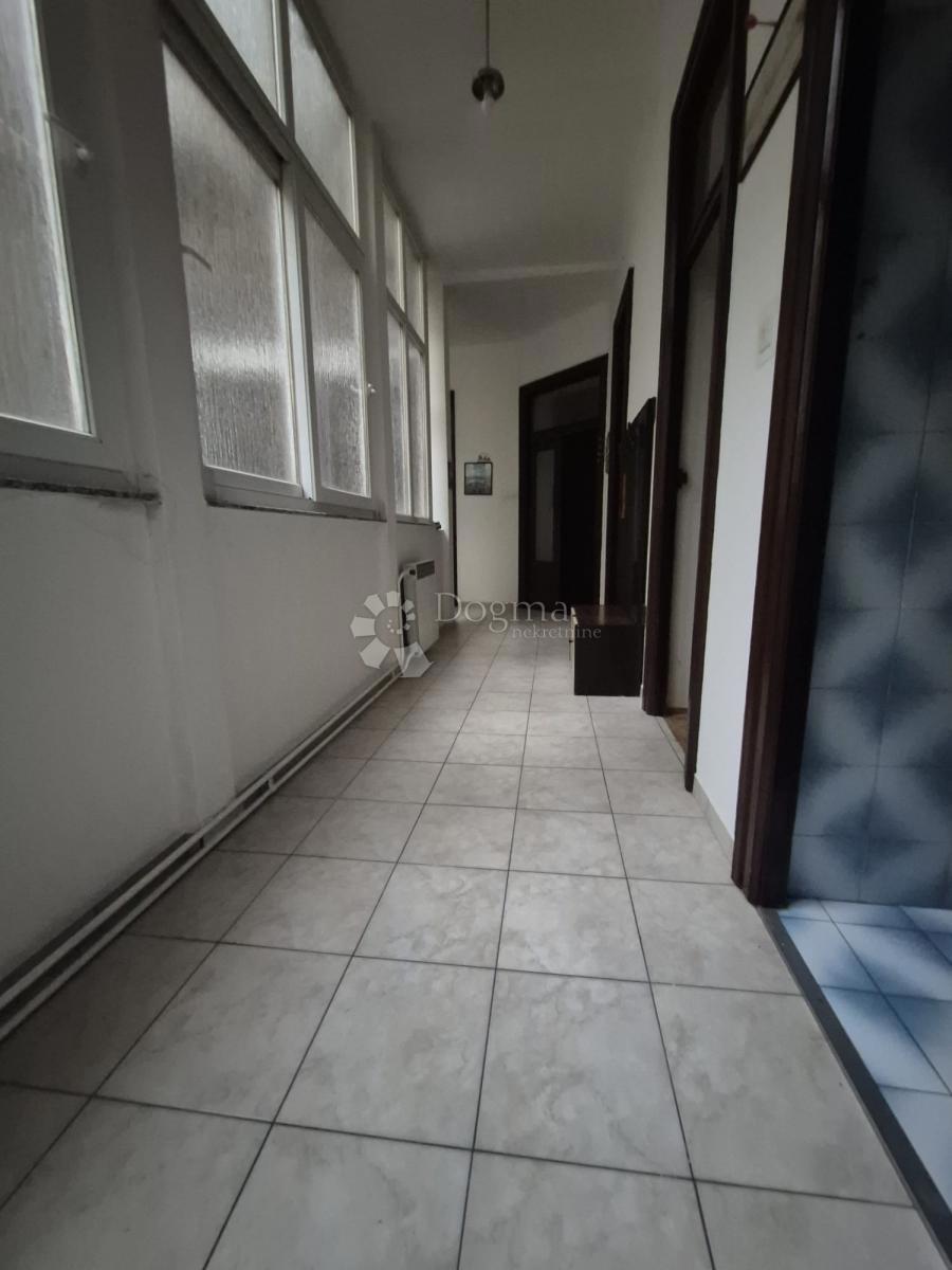 Apartment Zu verkaufen - PRIMORSKO-GORANSKA RIJEKA