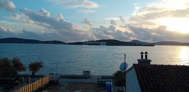 Stan Na prodaju - šibensko-kninska Vodice - foto 2/6