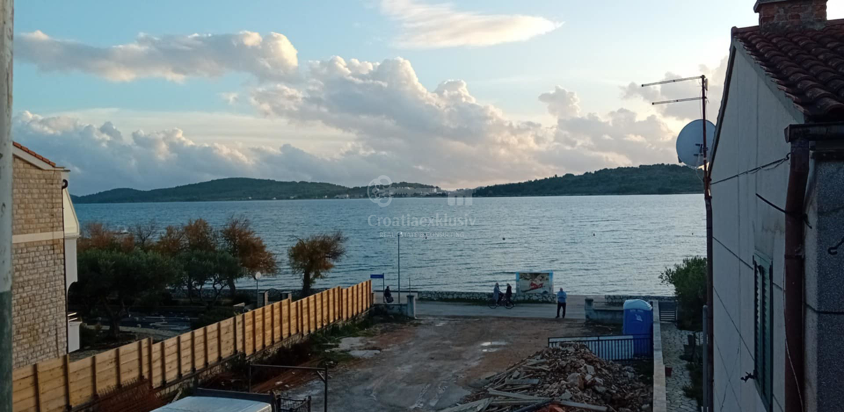 Flat For sale - šibensko-kninska Vodice - foto 1/6