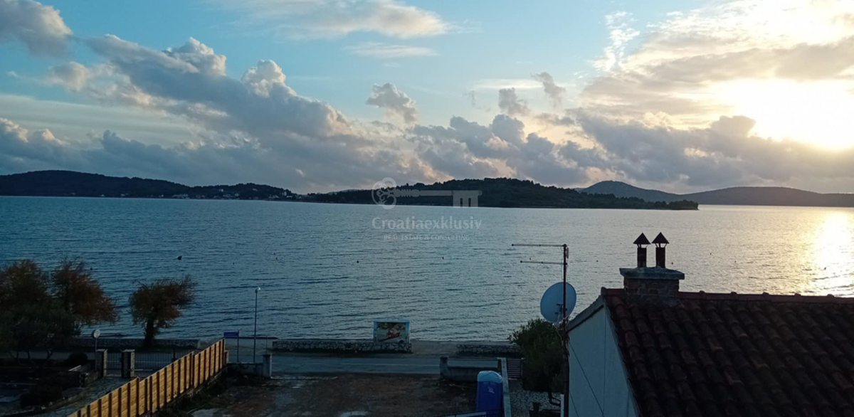 Flat For sale - šibensko-kninska Vodice - foto 2/6