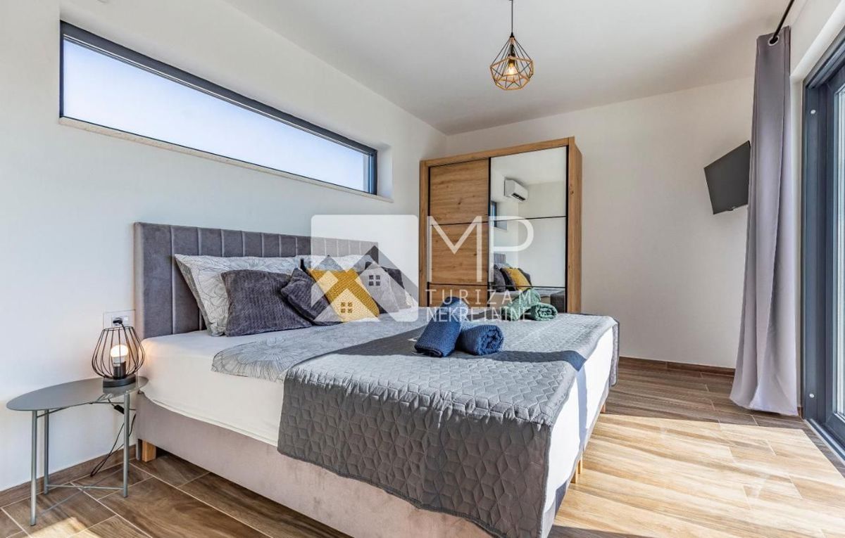 House For sale - ISTARSKA MEDULIN