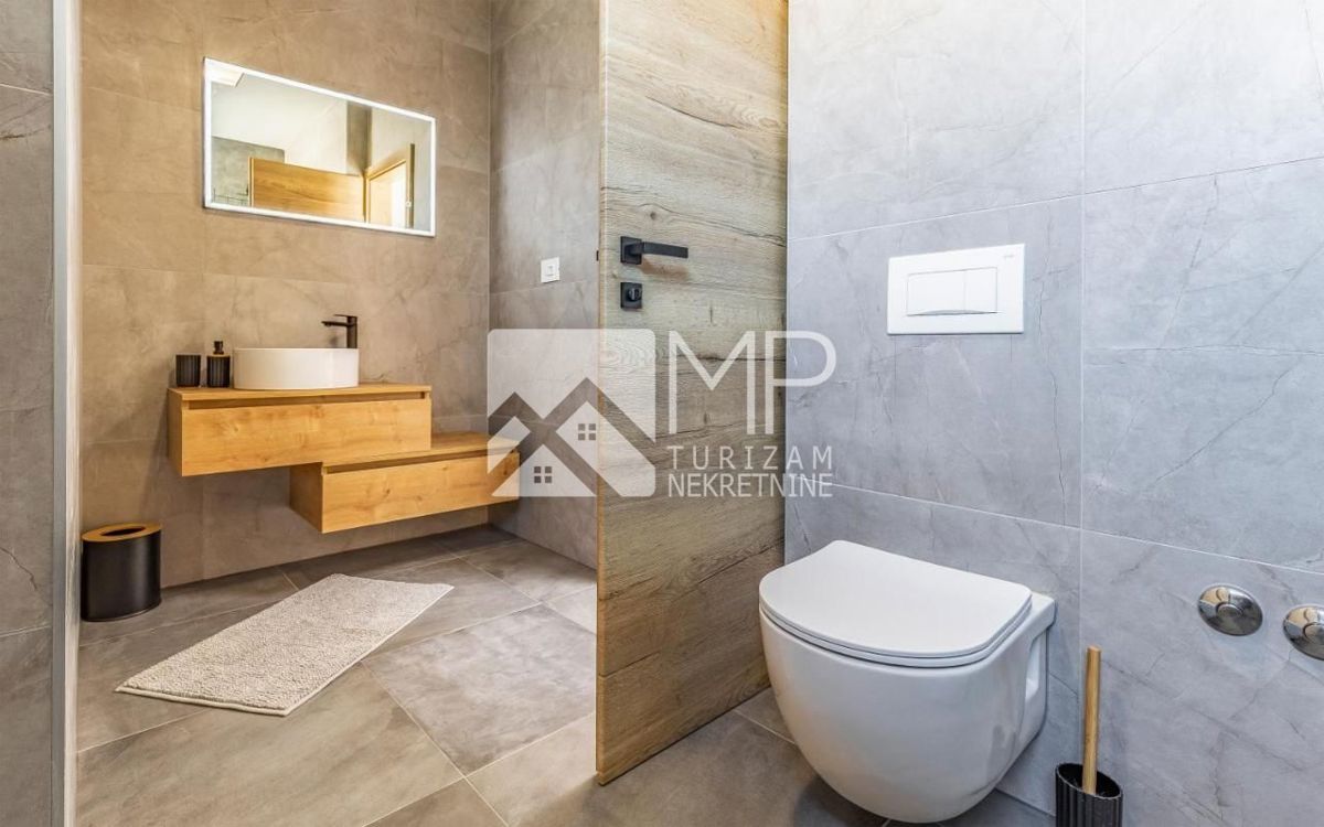 House For sale - ISTARSKA MEDULIN